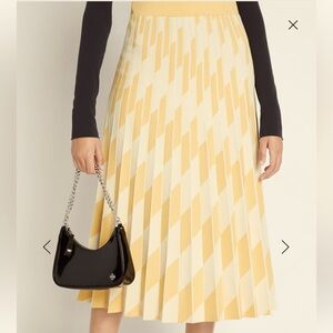 NWT Gorgeous Tory Burch Deep Pleated Knit Tech Skirt
